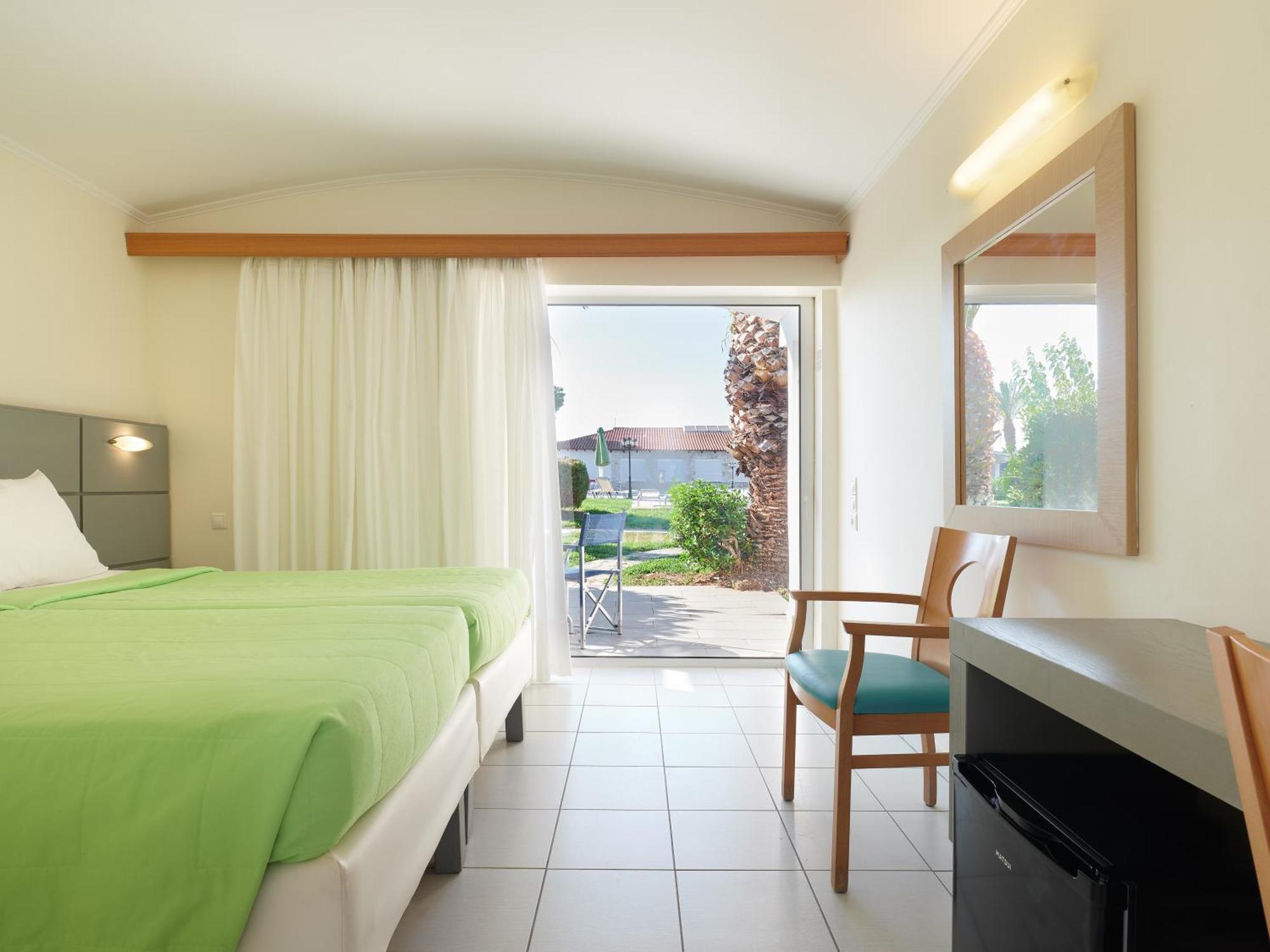 Kinetta Beach Resort And Spa Luaran gambar