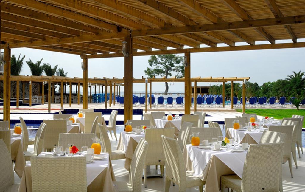 Kinetta Beach Resort And Spa Luaran gambar